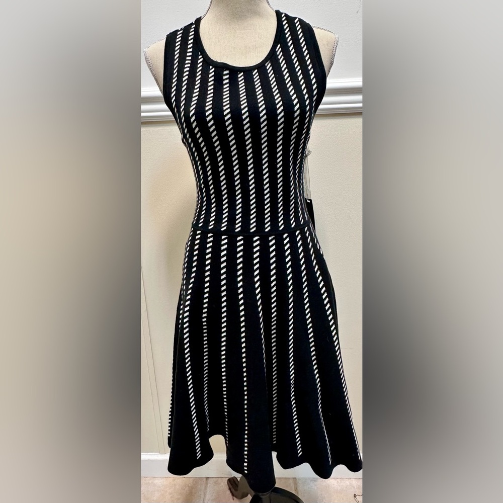 NWT Matty M Black White Midi Dress Knit Stretch Midi Sleeveless Party Coquette